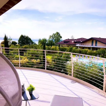 Paradise Luxury Apartamento *
