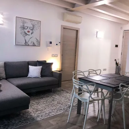Paradise Luxury Apartamento *